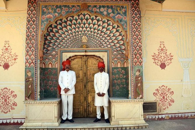 Full-Day Jaipur Cultural Tour With Guide - Meeting and Pickup Details