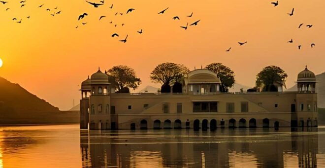 Full-Day Jaipur Guided Tour By Car With Guide - Additional Details