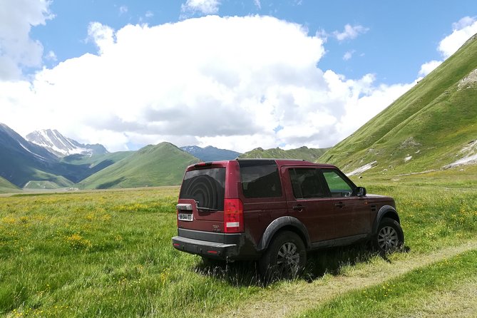 Full Day Jeep Tour to Kazbegi and Truso Gorge From Tbilisi - Tour Highlights