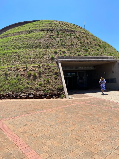 Full Day Johannesburg and Soweto Tour - Tour Details