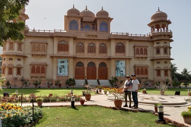 Full Day Karachi Private City Tour - Frequently Asked Questions