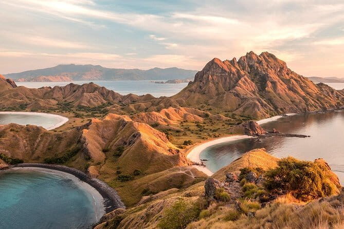 Full Day Komodo Tour With Hey Bali Info Visit 6 Spot - Guides and Staff: The Unsung Heroes
