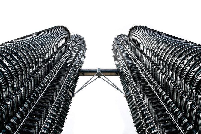 Full-Day Kuala Lumpur 20 Attractions City Tour with Petronas Twin Tower Tickets - Good To Know