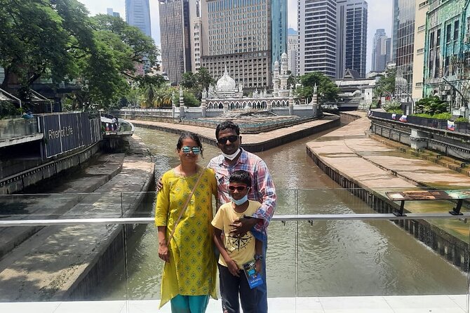 Full-Day Kuala Lumpur Experience - Lunch Break