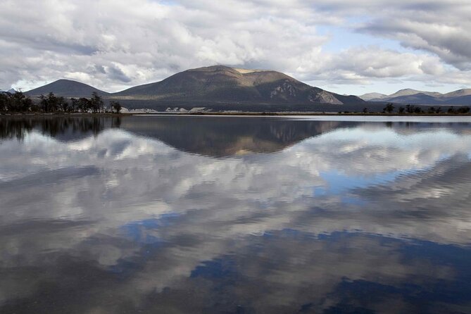 Full-Day Lakes Off-Road 4x4 Experience Argentine Lunch - Booking Details