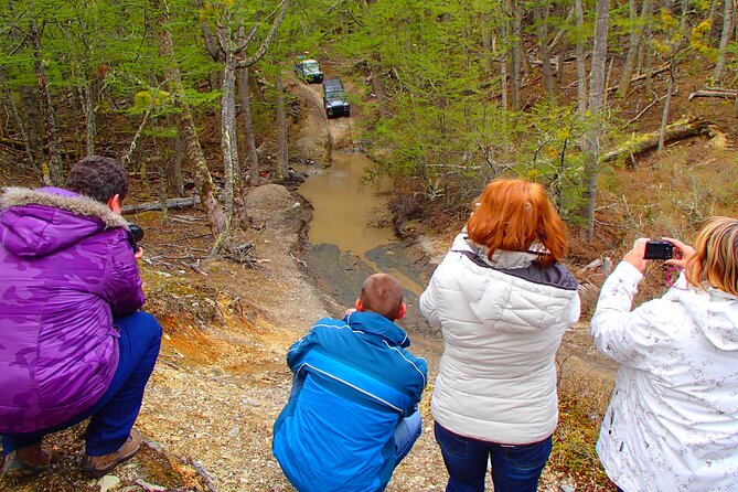 Full-Day Lakes Off-Road 4x4 Experience Argentine Lunch - Inclusions
