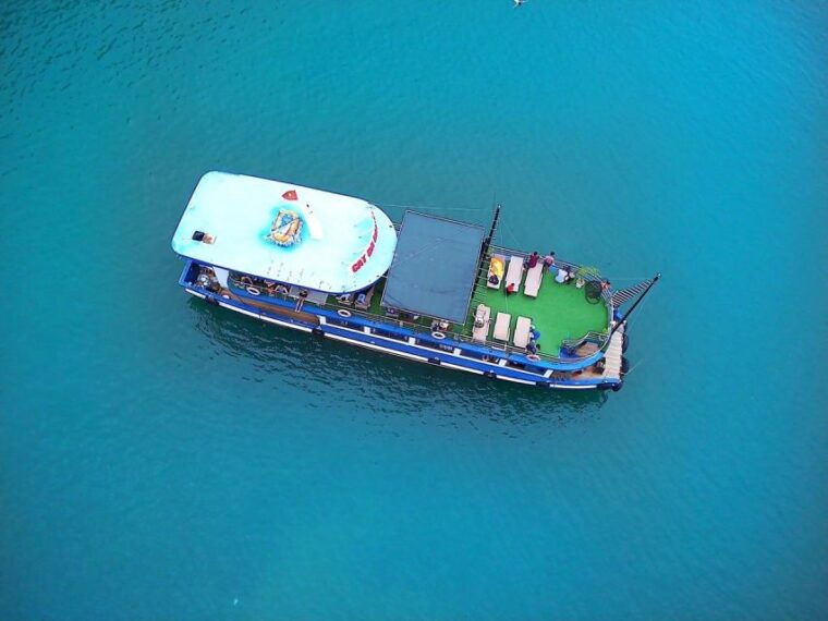 Full Day Lan Ha Bay Bay- Ha Long Bay: Kayak, Island Hopping - Discovering Coral Reefs and Pristine Beaches