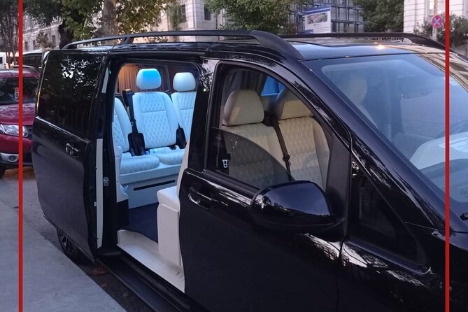 Full Day Luxury Vehicle Rental in Istanbul - Pickup and Transportation Details