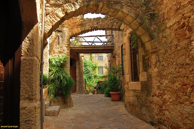 Full Day Medieval Costa Brava - Shopping and Souvenirs