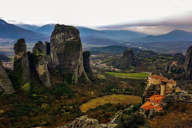 Full Day Meteora Private Tour - Pricing and Booking