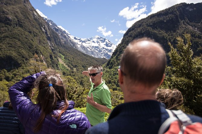 Full-Day Milford Sound Tour With Cruise and Walks From Te Anau - Positive Reviews