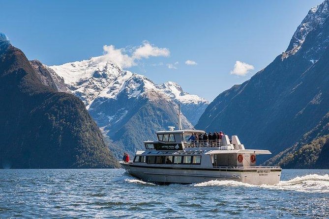 Full-Day Milford Sound Walk and Cruise Including Scenic Flights From Queenstown - Return Flight to Queenstown