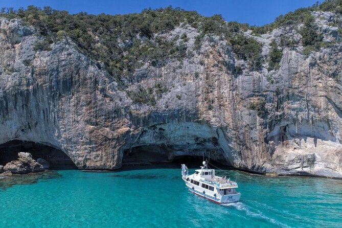Full Day Mini Motorboat Cruise at Gulf of Orosei - Tour Highlights