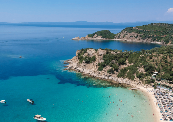 Full Day Mount Athos & Ammouliani Cruise From Thessaloniki! - Onboard Amenities