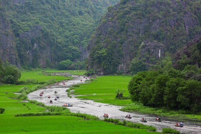 Full-Day Ninh Binh Small Group of 9 Guided Tour from Hanoi - Who Should Consider This Tour?