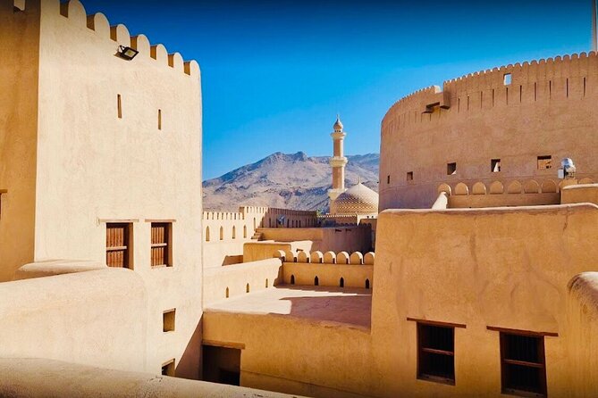 Full-Day Nizwa Fort, Bahla Fort and Jabreen Castle Private Tour - Reviews