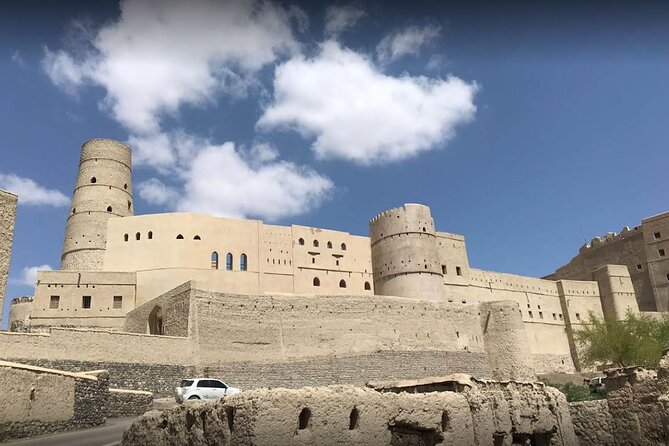 Full-Day Nizwa Fort, Bahla Fort and Jabreen Castle Private Tour - Frequently Asked Questions