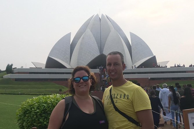 Full-Day Old and New Delhi Private Tour With Qutub Minar - Inclusions and Exclusions