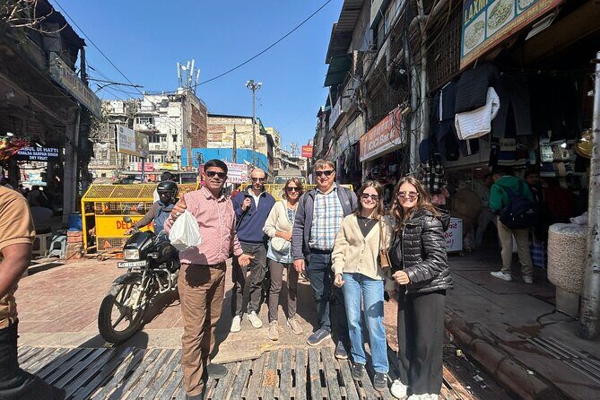 Full Day Old and New Delhi Tour By Car Tuktuk - Who Should Consider This Tour?