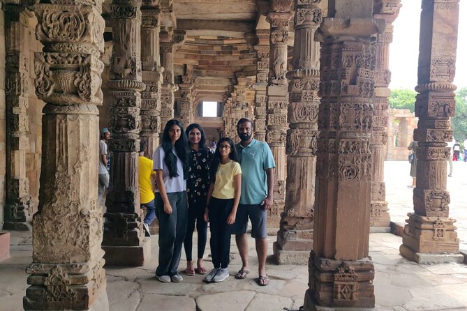 Full Day Old Delhi and New Delhi Tour - Local Cuisine Experience