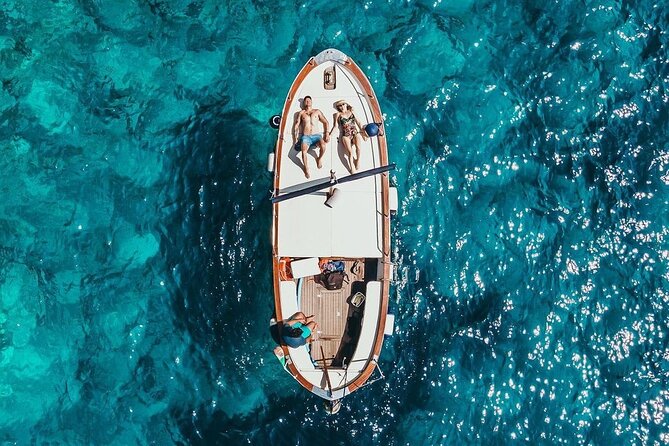 Full Day on a Private Boat to Discover Capri - Inclusions and Amenities