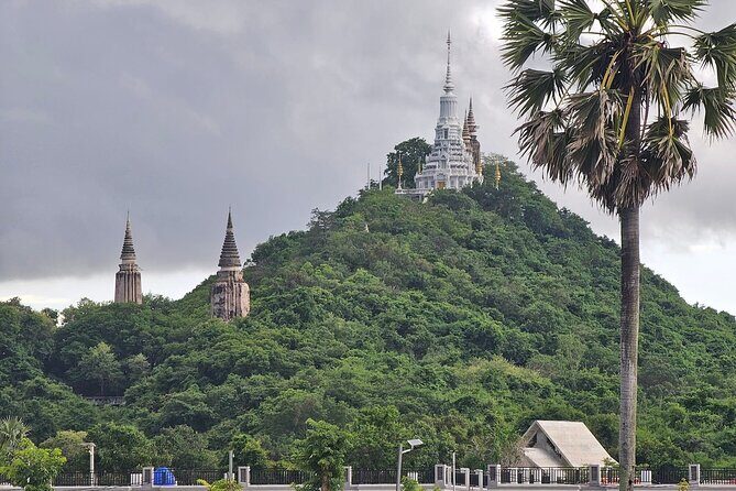 Full Day Oudong Former Capital City & Phnom Penh City Tour - Exploring Sacred Sites and Remnants of the Past