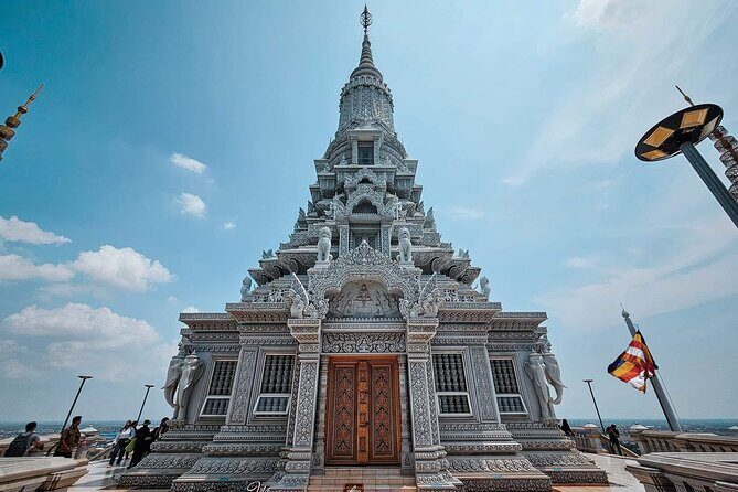 Full Day Oudong Former Capital City & Phnom Penh City Tour - Authentic Experiences and Hidden Gems