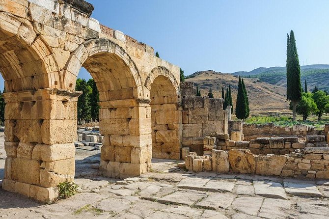 Full-Day Pamukkale Hot Springs and Hierapolis Ancient City From Side - Delicious Turkish Cuisine