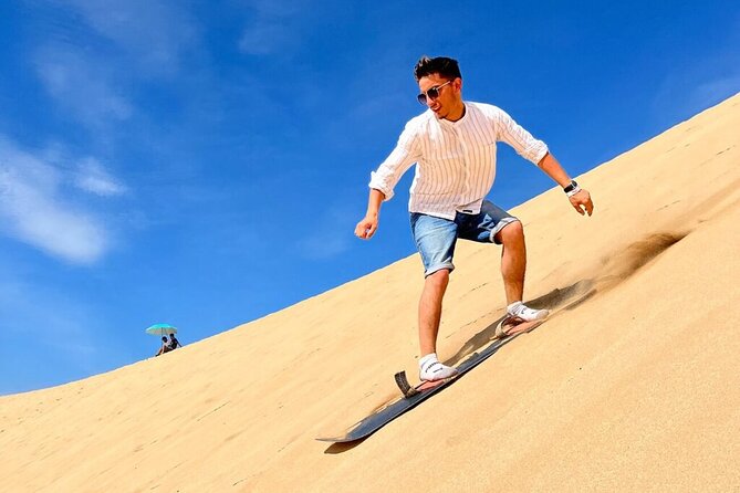 Full Day Paradise Valley and Sahara Desert Tour With Lunch - Traveler Requirements