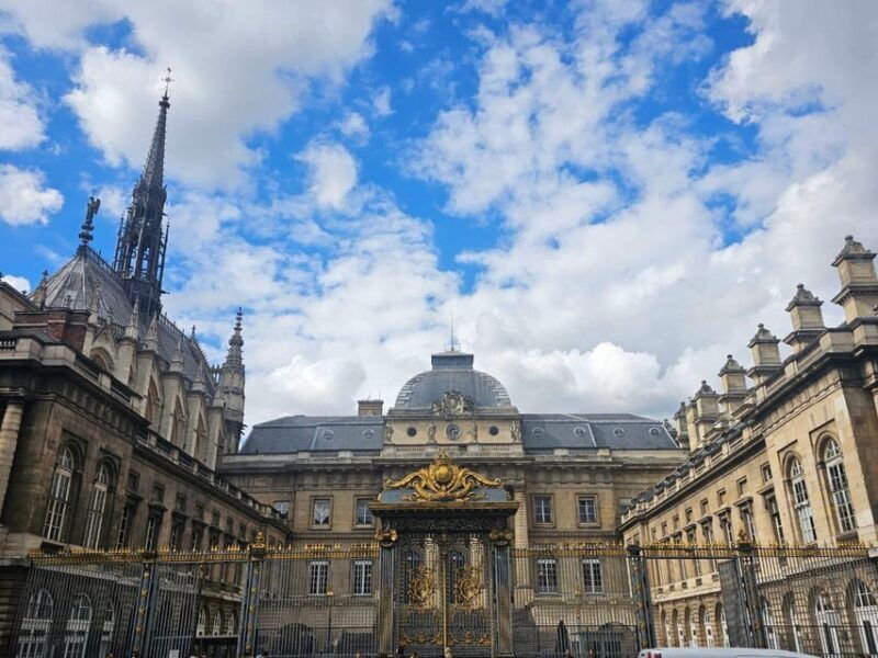 Full-Day Paris Tour: Iconic Landmarks & Stunning Photo Spots - Itinerary and Activities