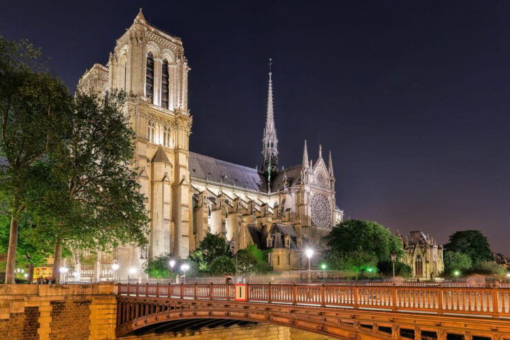 Full Day Paris VIP Open Bus Shopping Tour Private Pick up - Itinerary Breakdown