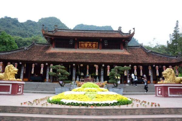 Full Day Perfume Pagoda Tour, Boat Ride on the Yen River - Booking and Cancellation Policy