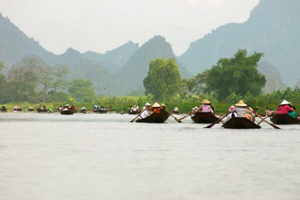 Full Day Perfume Pagoda Tour, Boat Ride on the Yen River - Frequently Asked Questions