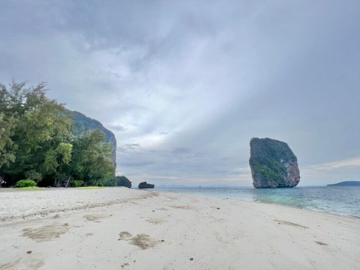 Full-Day Phi Phi Islands Krabi Private Speedboat Charter - Experience Highlights