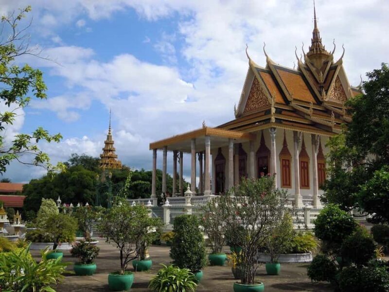 Full Day Phnom Penh City Exploration Private Tour - Exploring Phnom Penh in Style and Substance