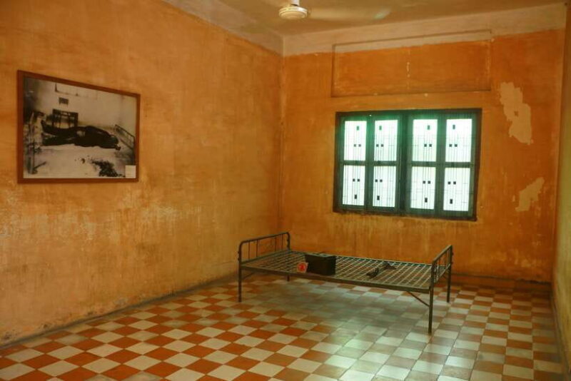 Full Day Phnom Penh City Tour with Private vehicle and guide - An In-Depth Look at the Phnom Penh City Tour