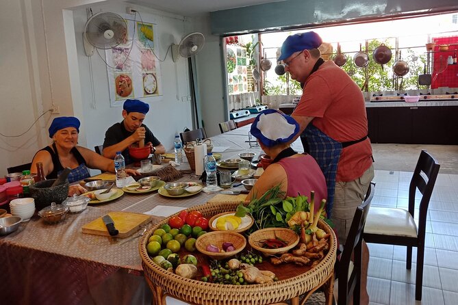 Full Day Phuket Easy Thai Cooking Class and Market Tour - Pickup Points and Meeting Time