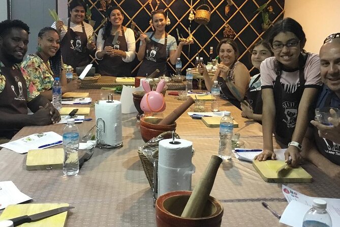 Full Day Phuket Easy Thai Cooking Class and Market Tour - Start and End Time