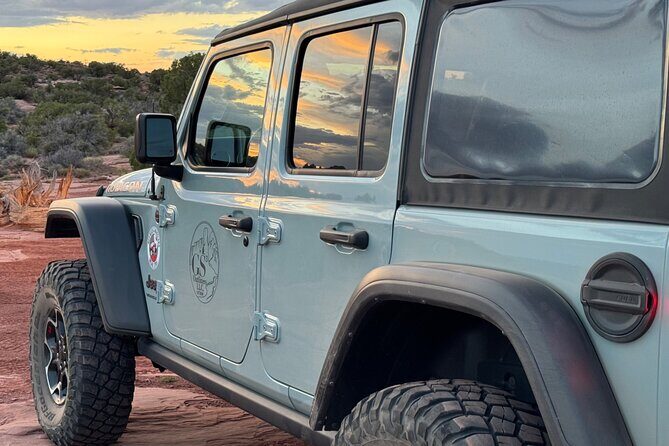 Full Day Private 4x4 Guided Jeep Experience in Moab - FAQs