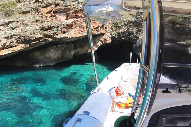 Full Day Private Boat Grama Bay,Dafina Bay & Ionian Sea Caves - How to Reserve