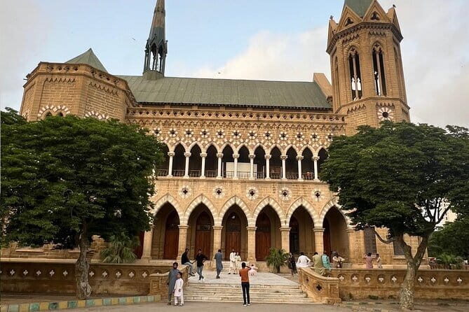 Full Day Private City Tour of Karachi - Good To Know