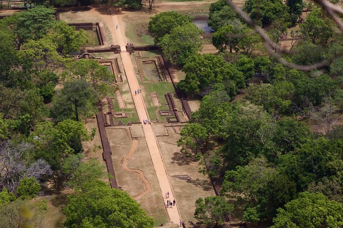 Full Day Private Excursion to Sigiriya, Cave and Pidurangala From Colombo - Common Questions
