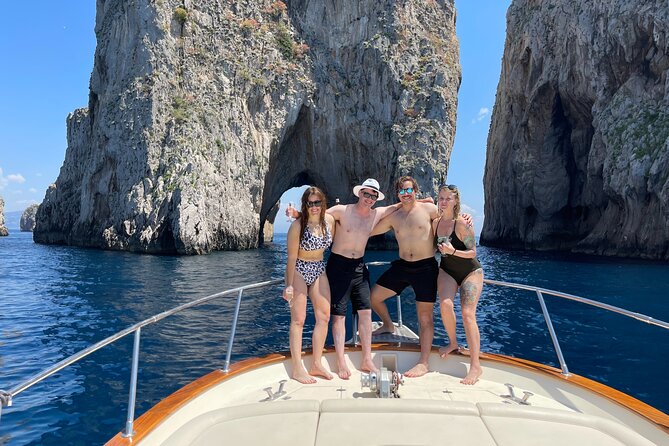 Full-Day Private Guided Boat Tour in Capri - Tour Highlights