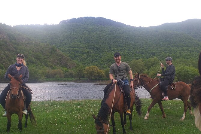 Full-Day Private Guided Horseback Ride Through Dzoraget Canyon - Meeting and Pickup Points