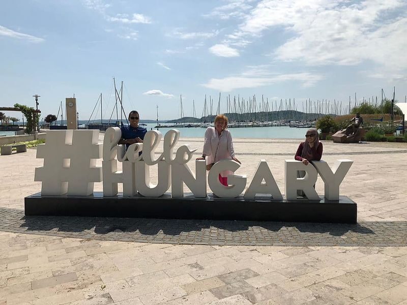 Full Day Private Guided Lake Balaton Tour with Lunch - Leaving Budapest for the lake