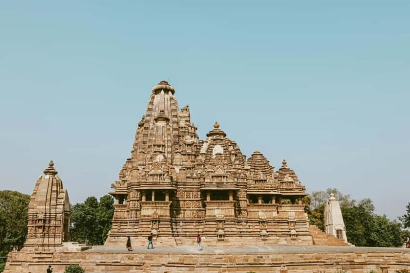 Full-Day Private Guided Temple Tour in Khajuraho - Exploring Khajuraho’s Temples: A Detailed Review of the Full-Day Private Guided Tour