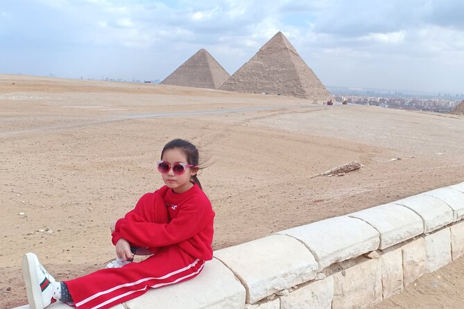 Full-Day Private Guided Tour From Cairo to Giza Pyramids and Egyptian Museum - Traveler Experiences