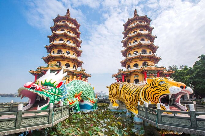 Full-Day Private Guided Tour in Kaohsiung Port Shore - Meeting and Pickup