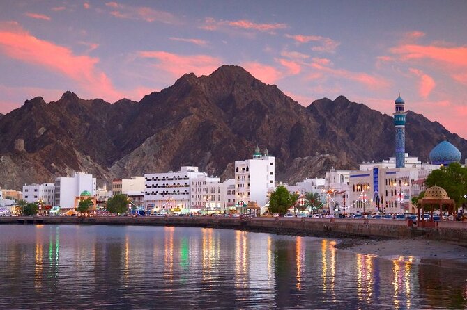 Full Day Private Guided Tour of Oman History in Muscat - Expert Guides and Commentary