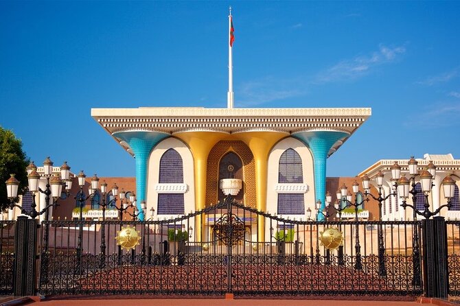 Full Day Private Guided Tour of Oman History in Muscat - Travel Tips and Recommendations